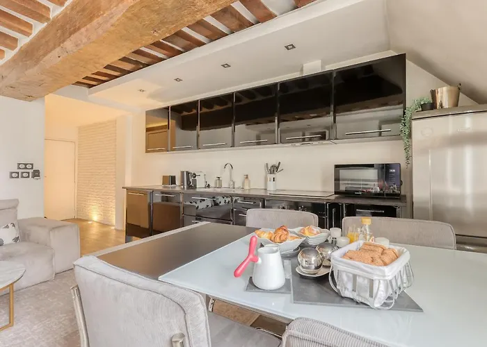 Large And Modern 1brd Flat At Lovely Saint Germain דירה *