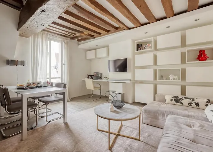 Large And Modern 1brd Flat At Lovely Saint Germain דירה פריז