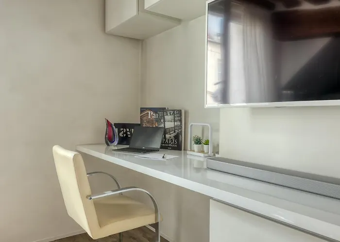 Large And Modern 1brd Flat At Lovely Saint Germain 아파트